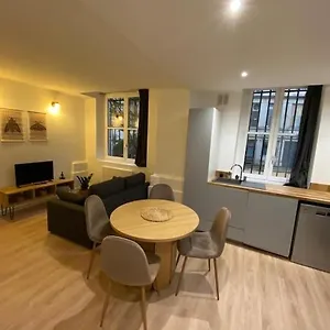 Cozy 1br+sofa Bed In Center Appartement